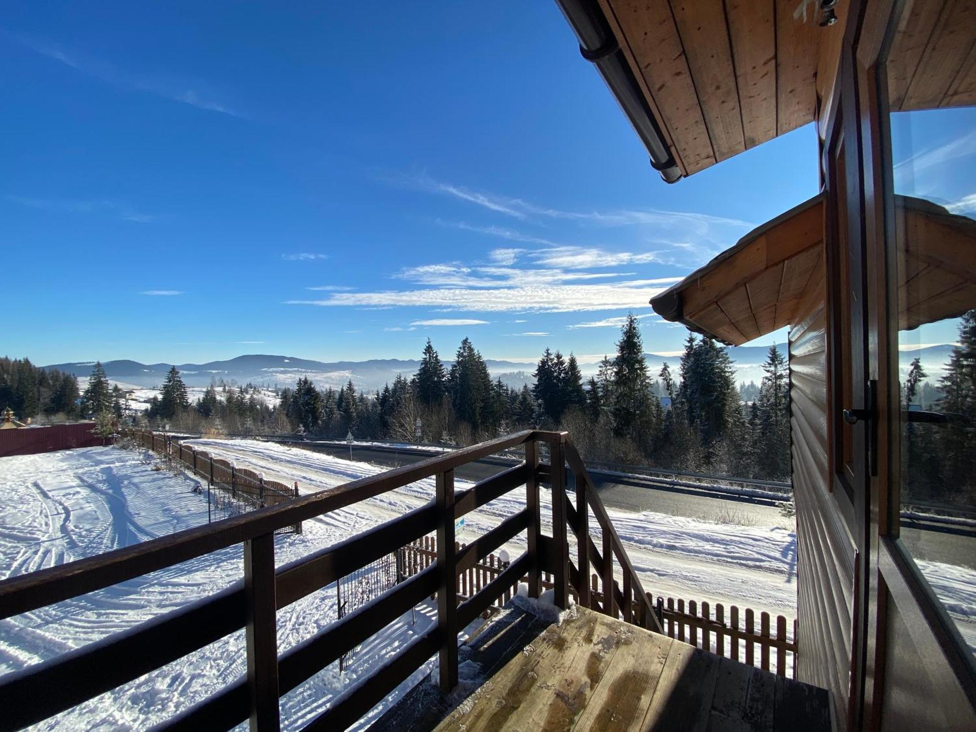 краєвид Holiday home Yablunytsya
